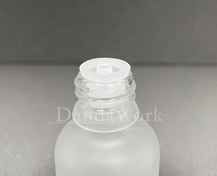 DB-T霧面磨砂玻璃瓶.精油瓶 內上蓋用PE內塞 (1)